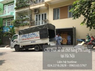 Xe tải chở hàng thuê tại phố Hàng Dầu