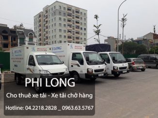 Xe tải chở hàng thuê tại phố Huỳnh Tấn Phát