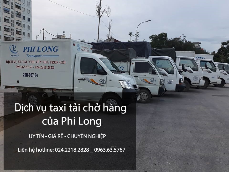 Xe tải chở hàng thuê tại phố Phúc Hoa