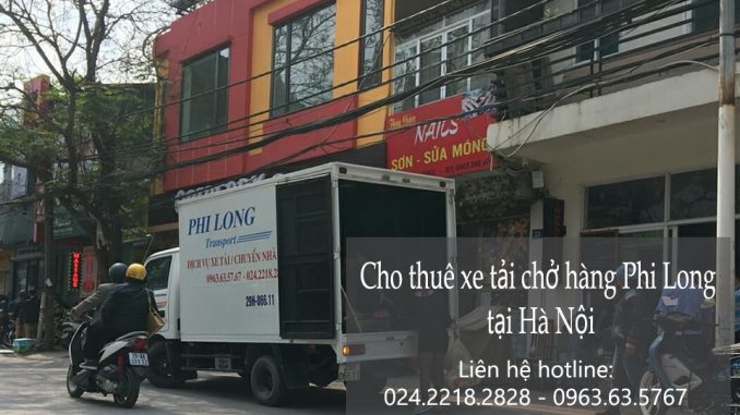 Xe tải chở hàng thuê tại phố Ngô Văn Sở