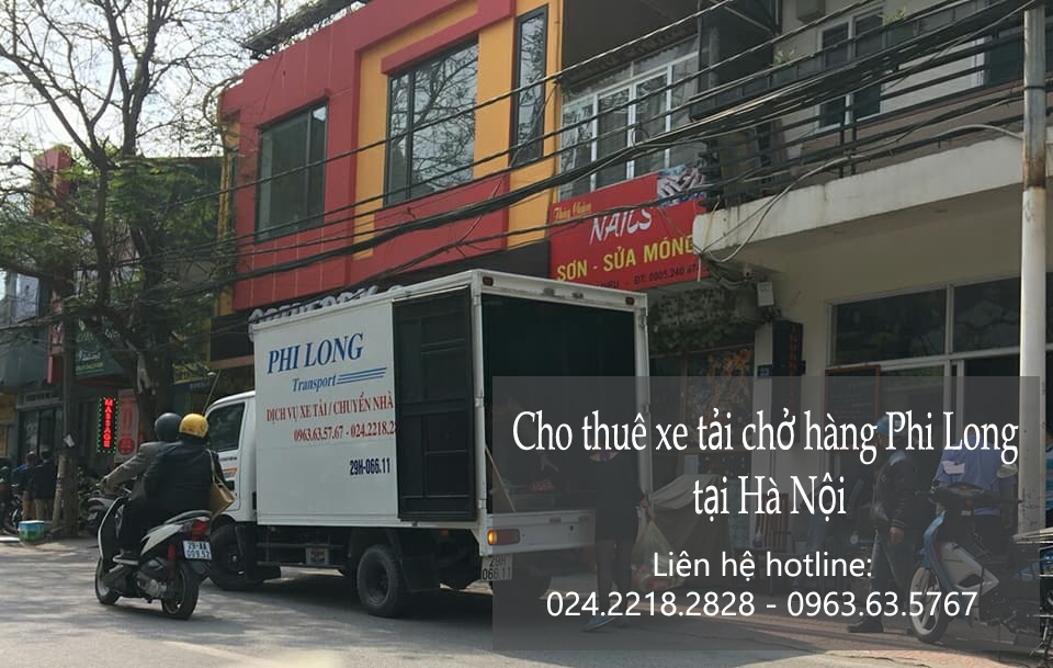 Xe tải chở hàng thuê tại phố Ngô Văn Sở