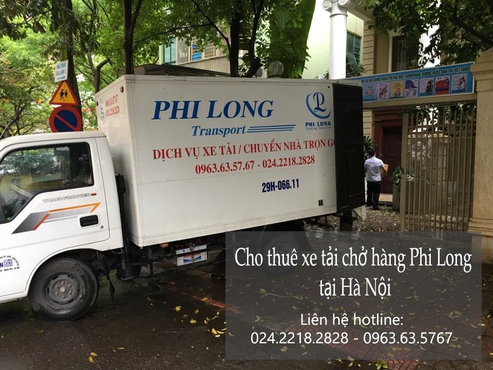 Xe tải chở hàng thuê tại đường Giáp Bát