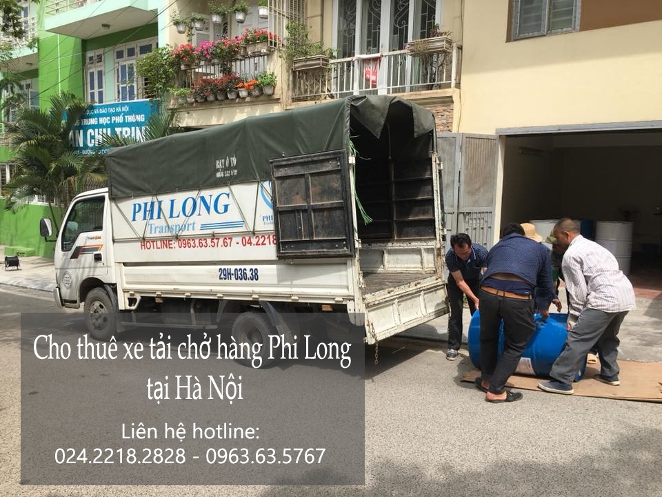 Xe tải chở hàng thuê tại phố Lê Lai