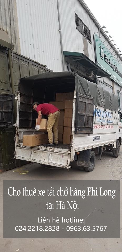Xe tải chở hàng thuê tại phố Yết Kiêu