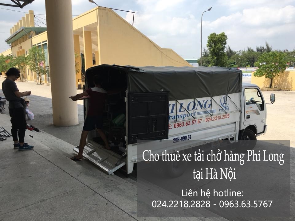 Xe tải chở hàng thuê tại phố Mai Hắc Đế