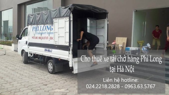 Xe tải chở hàng thuê tại phố Đoàn Nhữ Hài