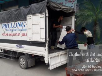 Xe tải chở hàng thuê tại phố Nguyễn Lam