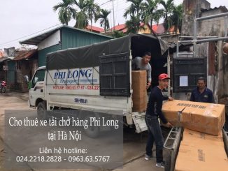 Xe tải chở hàng thuê tại phố Cao Thắng