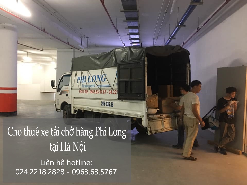 Xe tải chở hàng thuê tại phố Vọng Hà