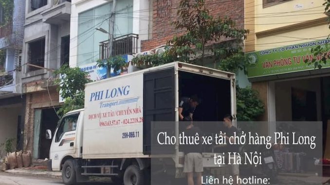 Xe tải chở hàng thuê tại phố Tân Triều