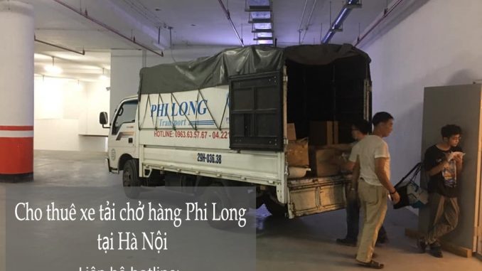 Xe tải chở hàng giá tết Phi Long phố Khúc Hạo