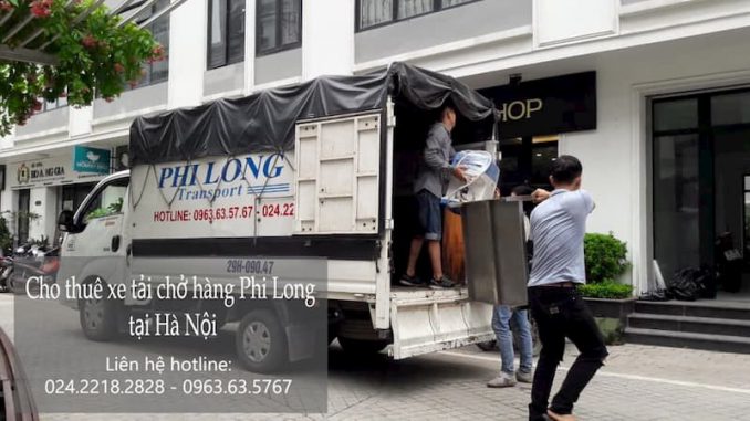 Xe tải chở hàng thuê tại đường Phú Gia